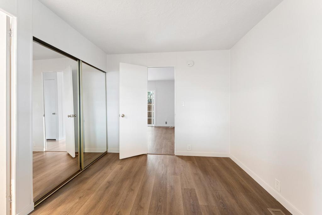 Tri Palm Estates - Manufactured In Park