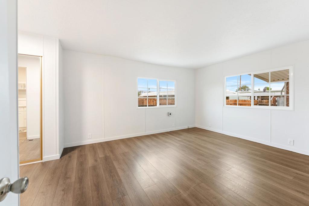 Tri Palm Estates - Manufactured In Park