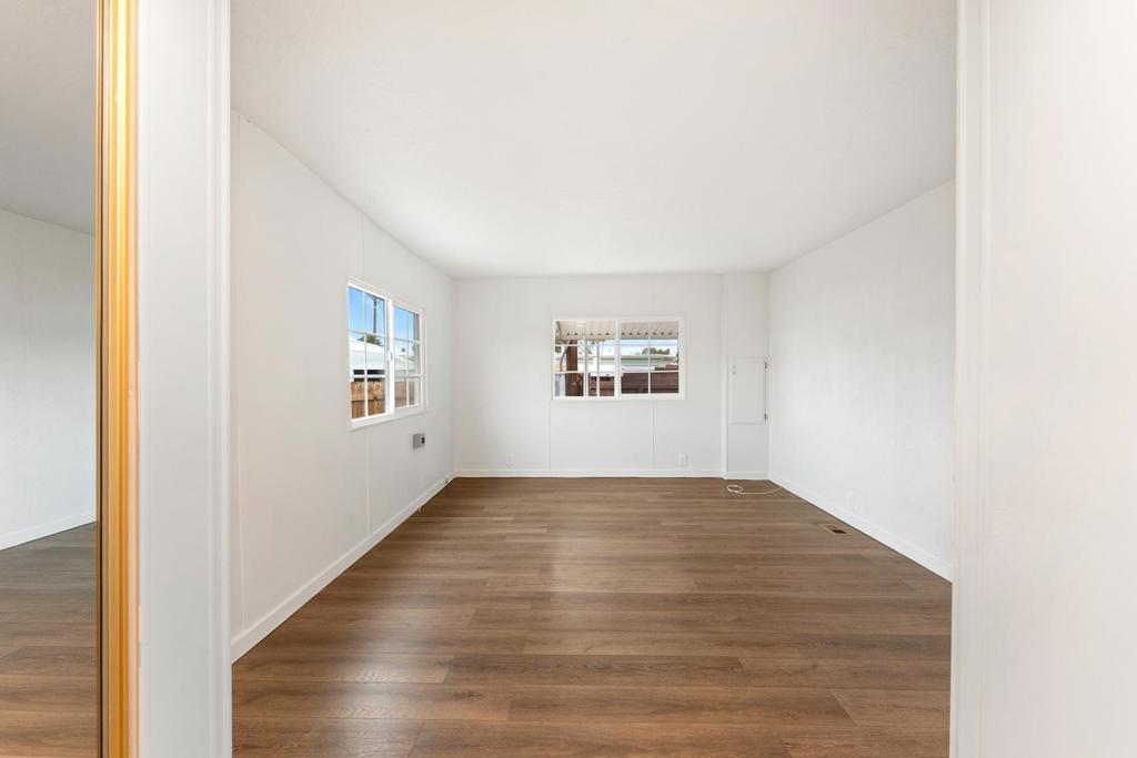 Tri Palm Estates - Manufactured In Park