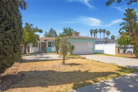 2210 w 7th street santa ana ca 92703