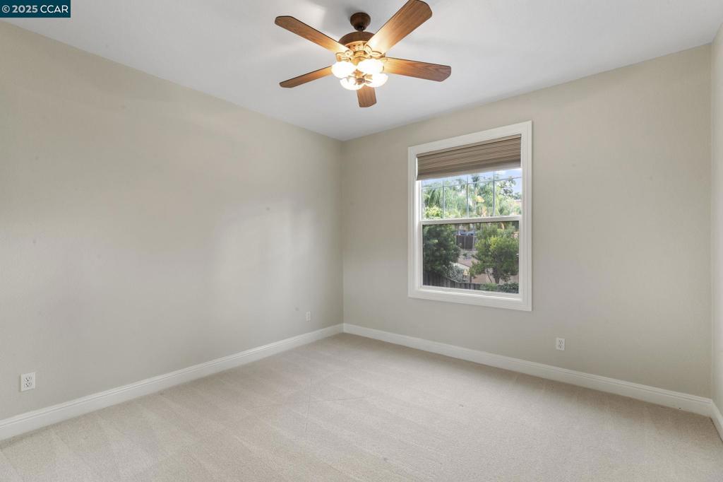 STONE VALLEY OAKS - Residential