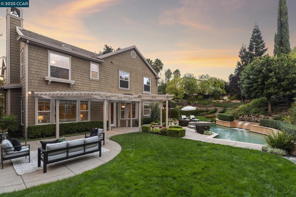 STONE VALLEY OAKS - Residential