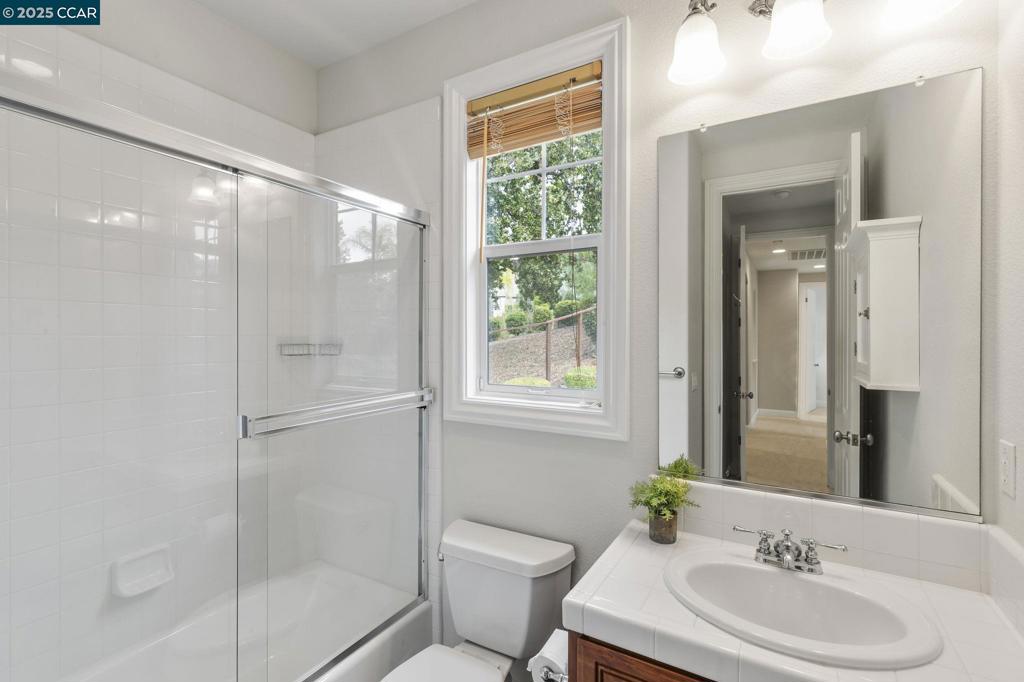 STONE VALLEY OAKS - Residential