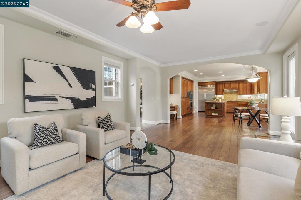 STONE VALLEY OAKS - Residential