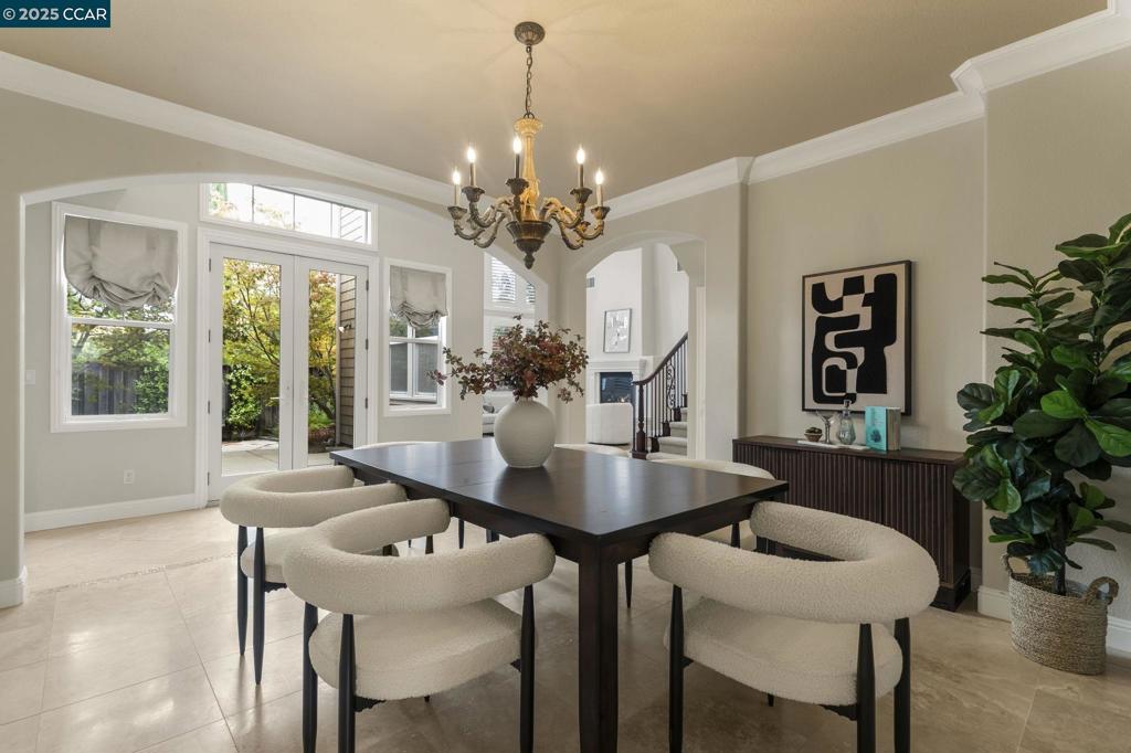 STONE VALLEY OAKS - Residential