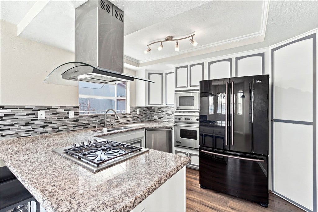 14515 Rivers Edge