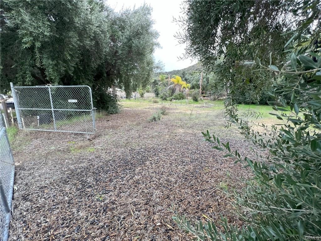 20787 Alameda Del Monte