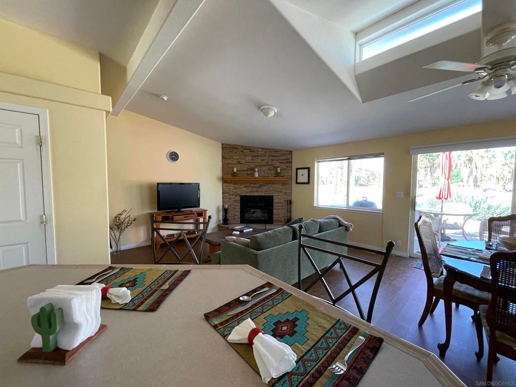 1010 Palm Canyon Dr. 394