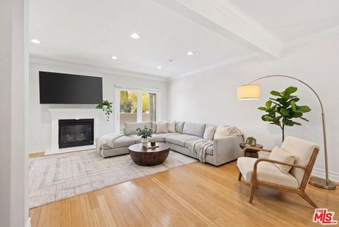 Photo of 1838 Westholme Avenue #203, Los Angeles, CA 90025 (MLS # 26859369)