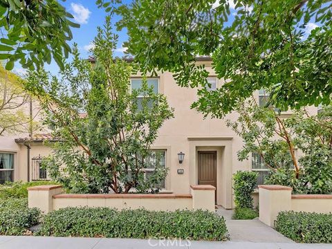 156 Outwest Irvine CA 92618