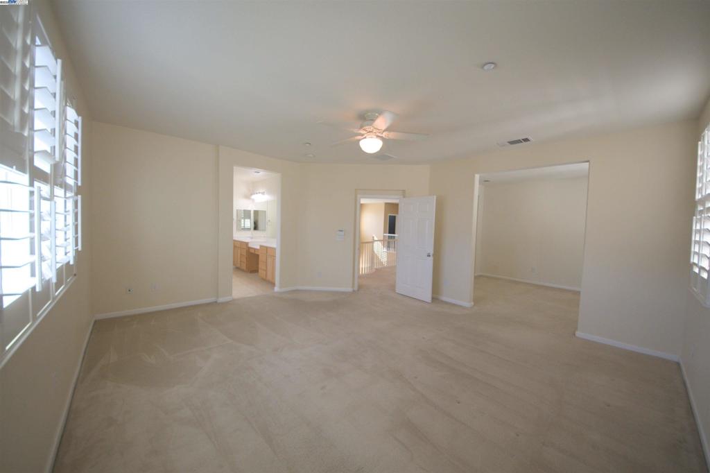 BRENTWOOD - Residential Lease