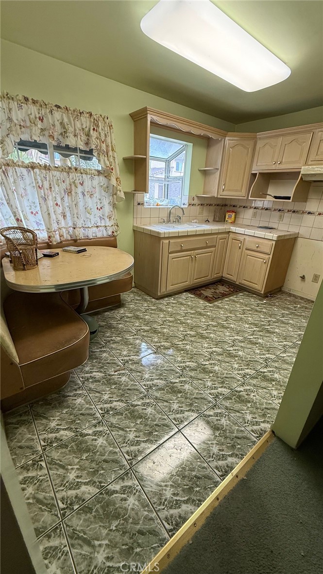 Properties 1 21117 Normandie