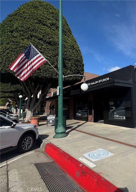Photo of 126 N Glendora Ave #101, Glendora, CA 91741 (MLS # CV26027910)