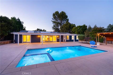 Tiny photo for 230 Crestline DR, Paso Robles, CA 93446 (MLS # NS26109995)