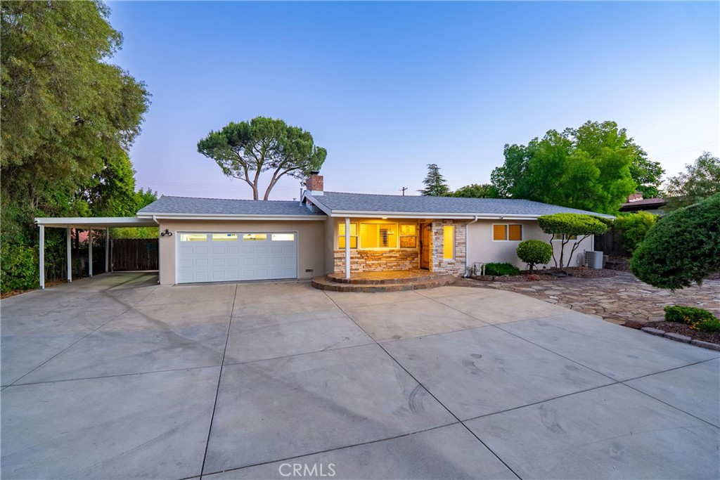 230 Crestline