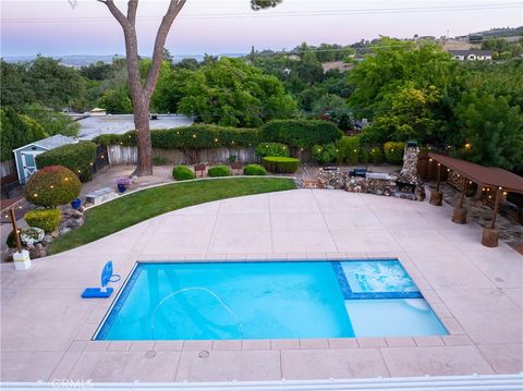 Tiny photo for 230 Crestline DR, Paso Robles, CA 93446 (MLS # NS26109995)