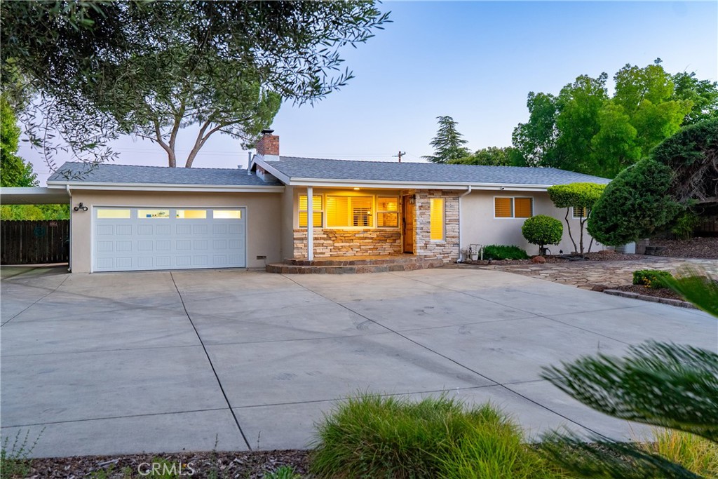 230 Crestline