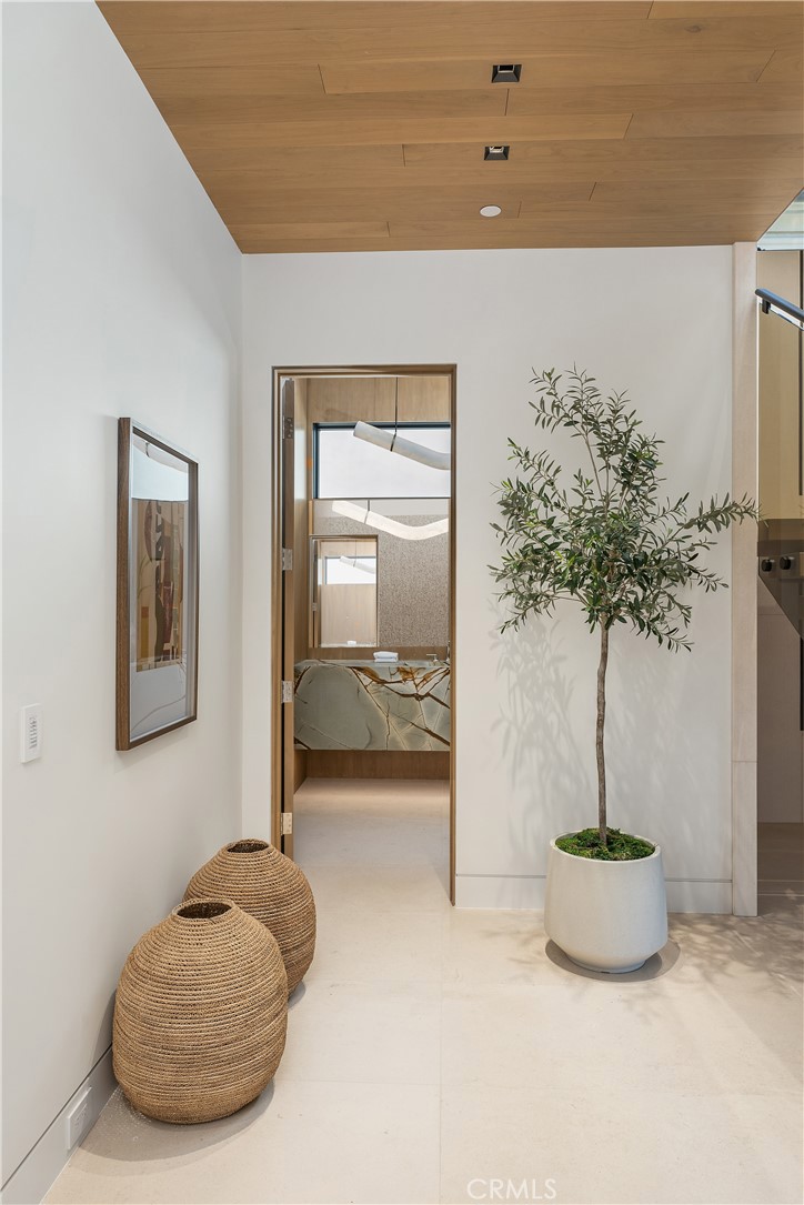 Ritz Cove (RC) - Residential