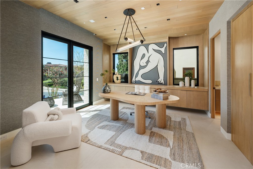 13 Ritz Cove Drive