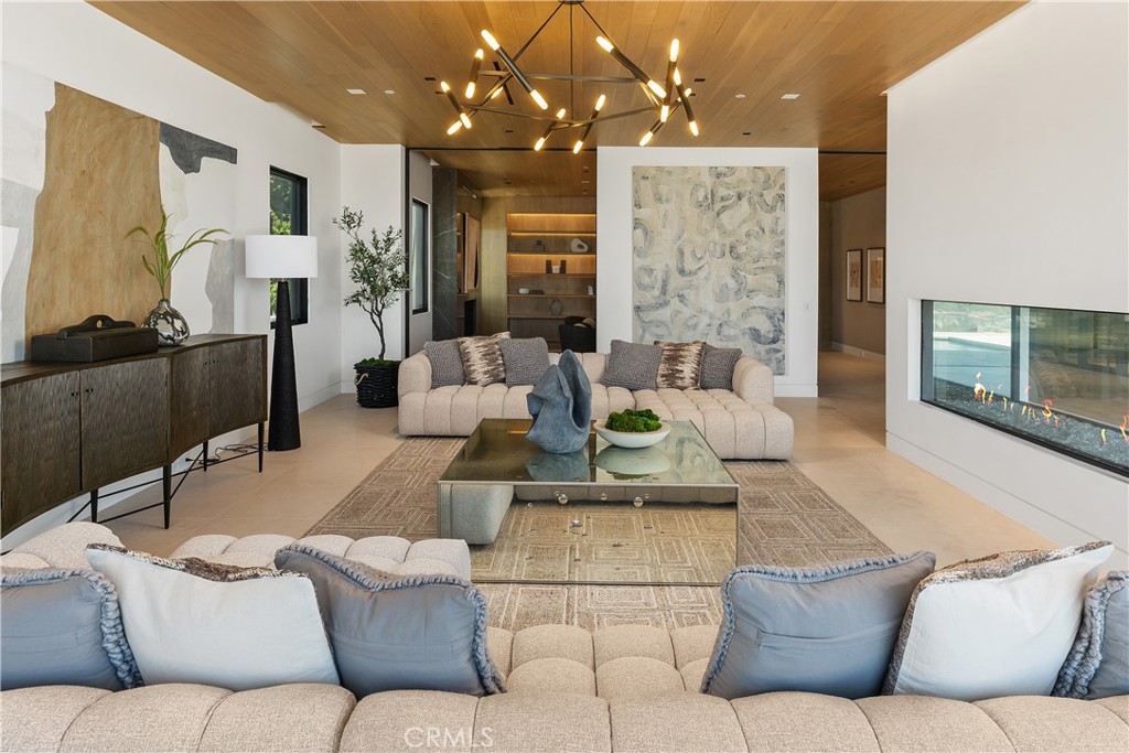 Ritz Cove (RC) - Residential