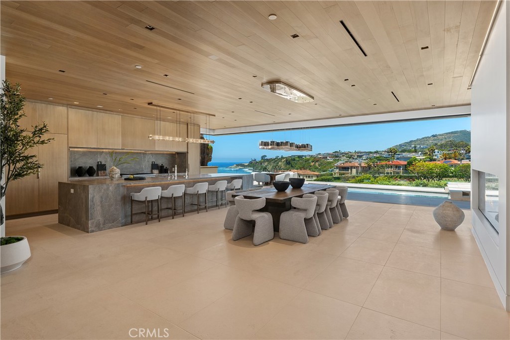 Ritz Cove (RC) - Residential