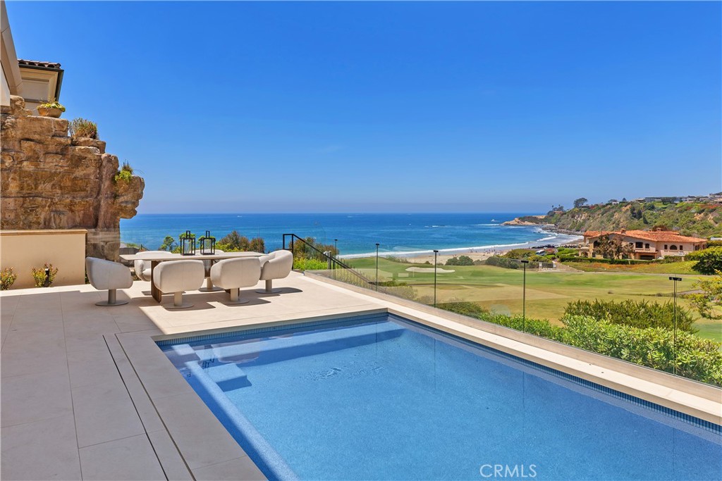 Ritz Cove (RC) - Residential