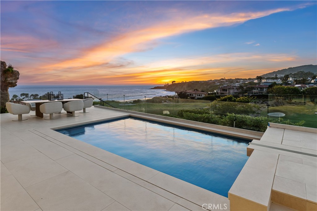 Ritz Cove (RC) - Residential