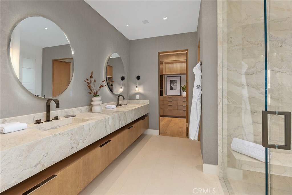 Ritz Cove (RC) - Residential