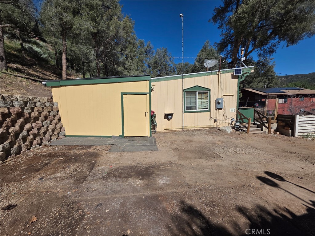 407 Lakeview