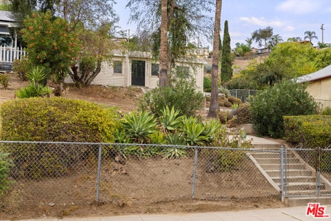 Photo of 3165 Minnesota Street, Los Angeles, CA 90031 (MLS # 26104019)