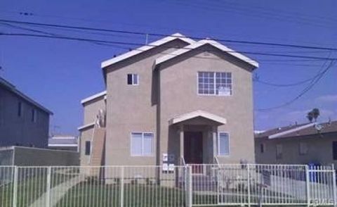 Photo of 1555 W 204th ST, Torrance, CA 90501 (MLS # SB26104018)