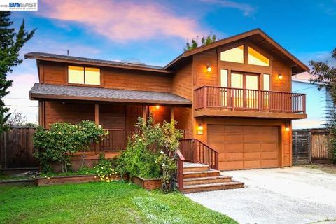 Photo of 4369 Amador Rd Rd, Fremont, CA 94538 (MLS # 41128230)