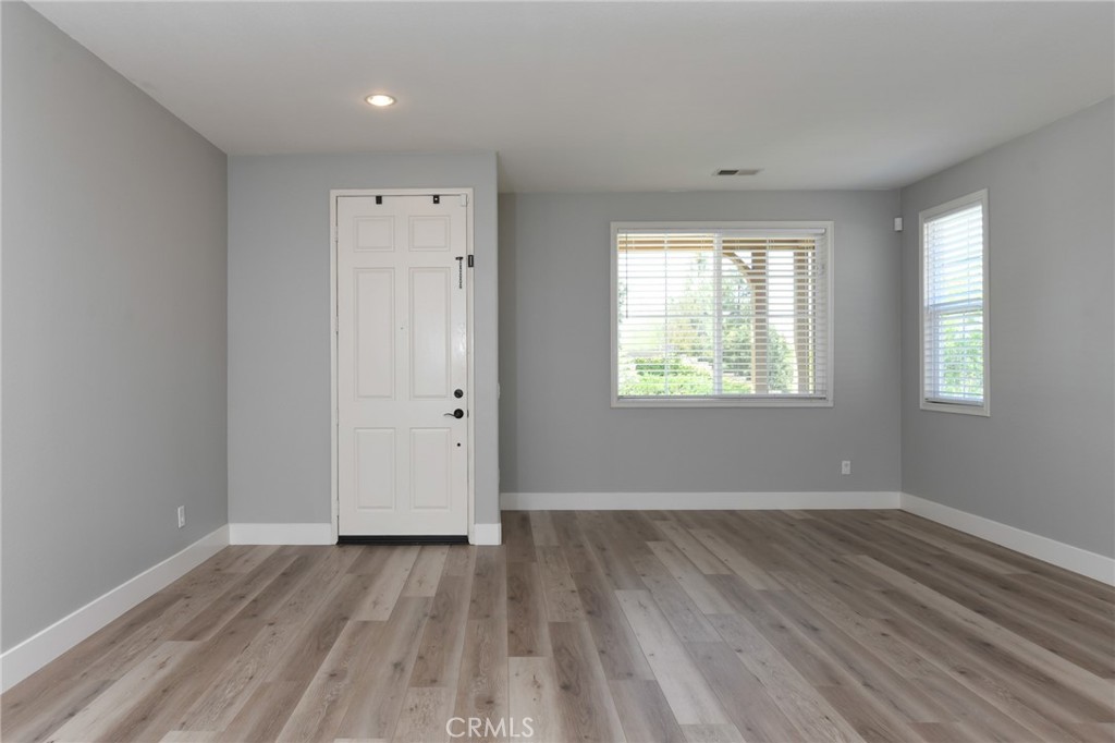 11692 Bluegrass Road