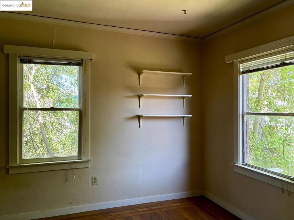 ALAMEDA - Residential Income