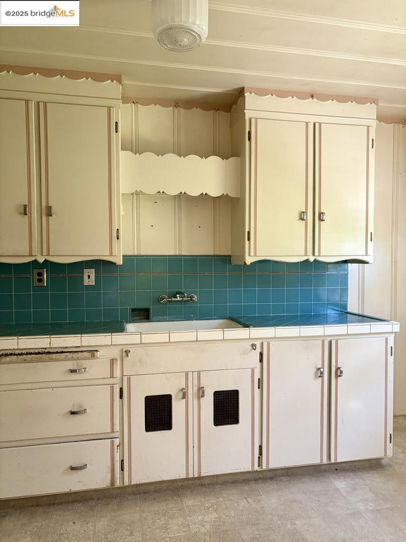 ALAMEDA - Residential Income