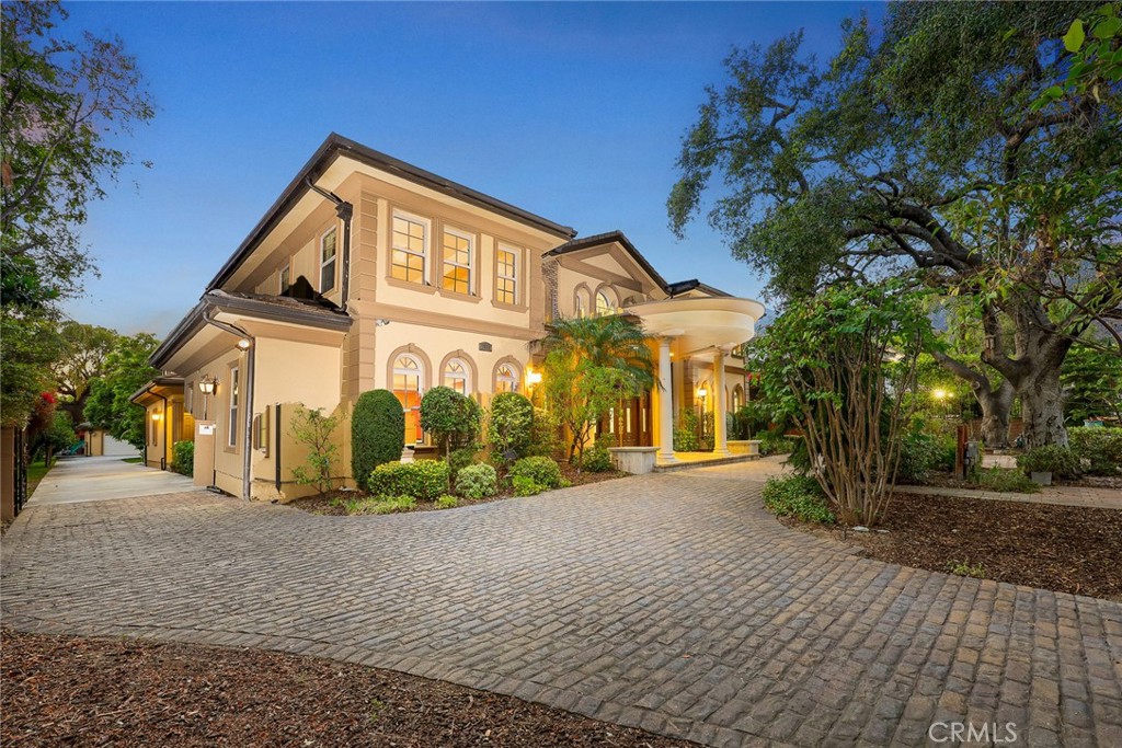1539 Rodeo Road