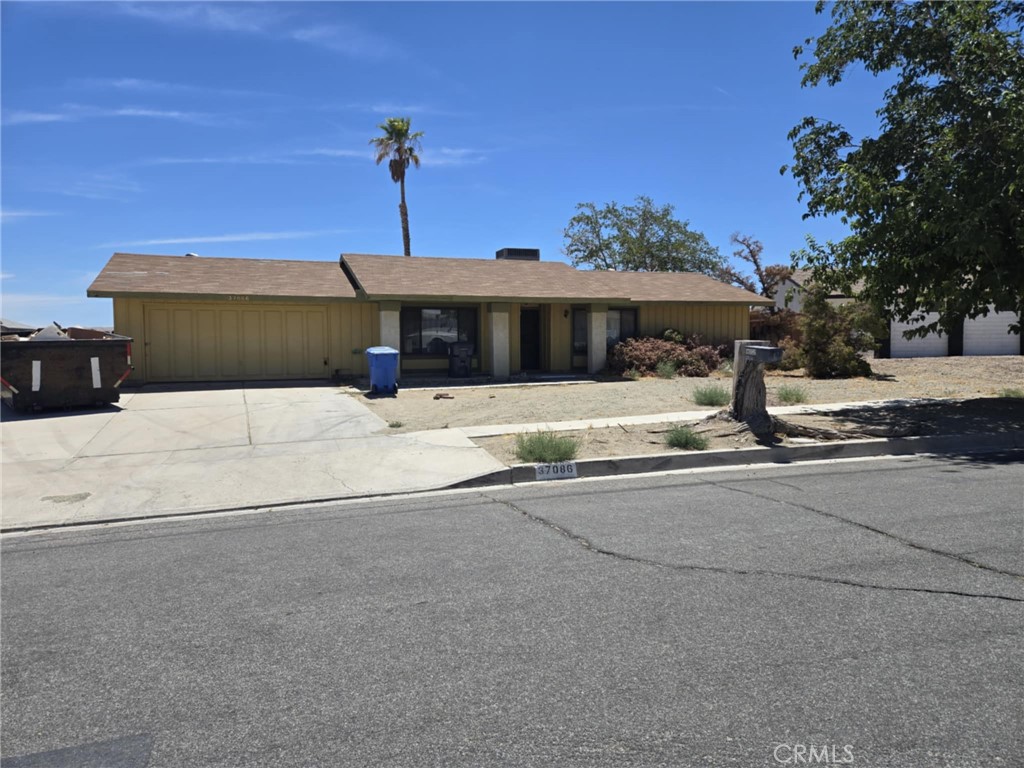 Good size home in well-desired area. This one needs some TLC but has extremely good bones and character. 4 bedroom, 2 bath, 2 car garage, bonus room with fireplace, covered back patio and large back yard.