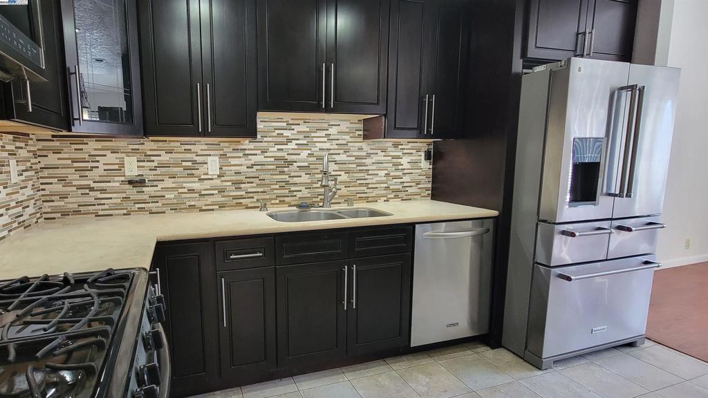 MARINA SEAGATE - Residential