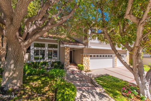 Photo of 3128 Casino Drive, Thousand Oaks, CA 91362 (MLS # 226004448)