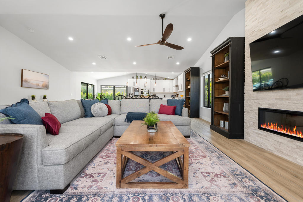 Tamarisk Heights - Residential