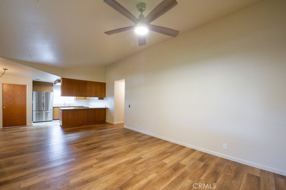 2113 Moyer
