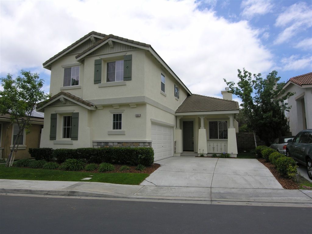 listing image 130729904929905243528