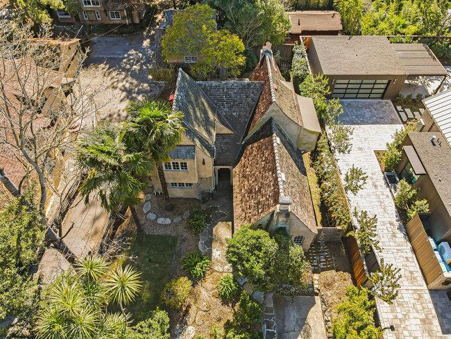 Welcome to this rare opportunity to own a property steeped in Palo Alto's rich architectural heritage designed and built by Pedro de Lemos, renowned artist and architect. Situated on over 1/3 acre in prestigious Old Palo Alto, this cluster of 5 dwellings comprising 1550, 1552, 1554, 1560 and 1566 Cowper was built in 1932 and boast both rich history and charm. Amazing location in the heart of Silicon Valley close to shopping, restaurants, parks and top Palo Alto schools.