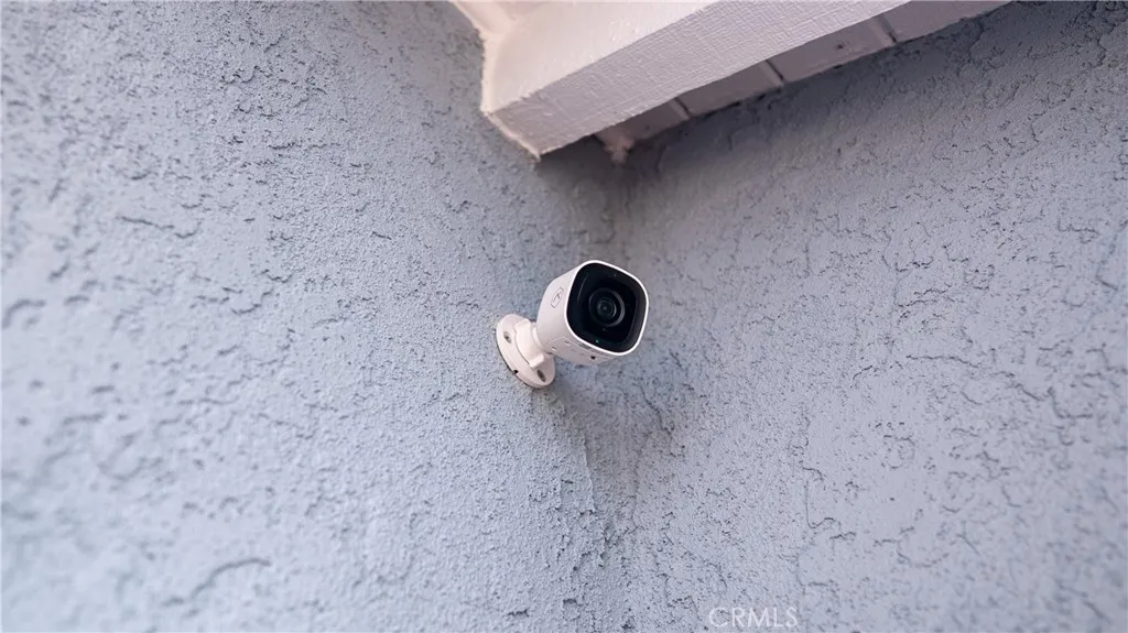 Hacienda Heights, California 91745, United States, 3 Bedrooms Bedrooms, ,2 BathroomsBathrooms,Residential,Pending,223992