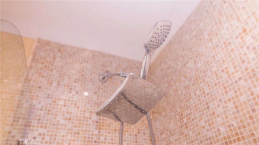 Hacienda Heights, California 91745, United States, 3 Bedrooms Bedrooms, ,2 BathroomsBathrooms,Residential,Pending,223992