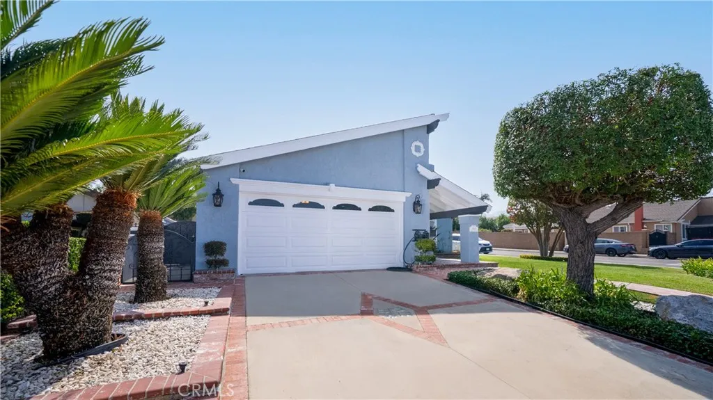 Hacienda Heights, California 91745, United States, 3 Bedrooms Bedrooms, ,2 BathroomsBathrooms,Residential,Pending,223992