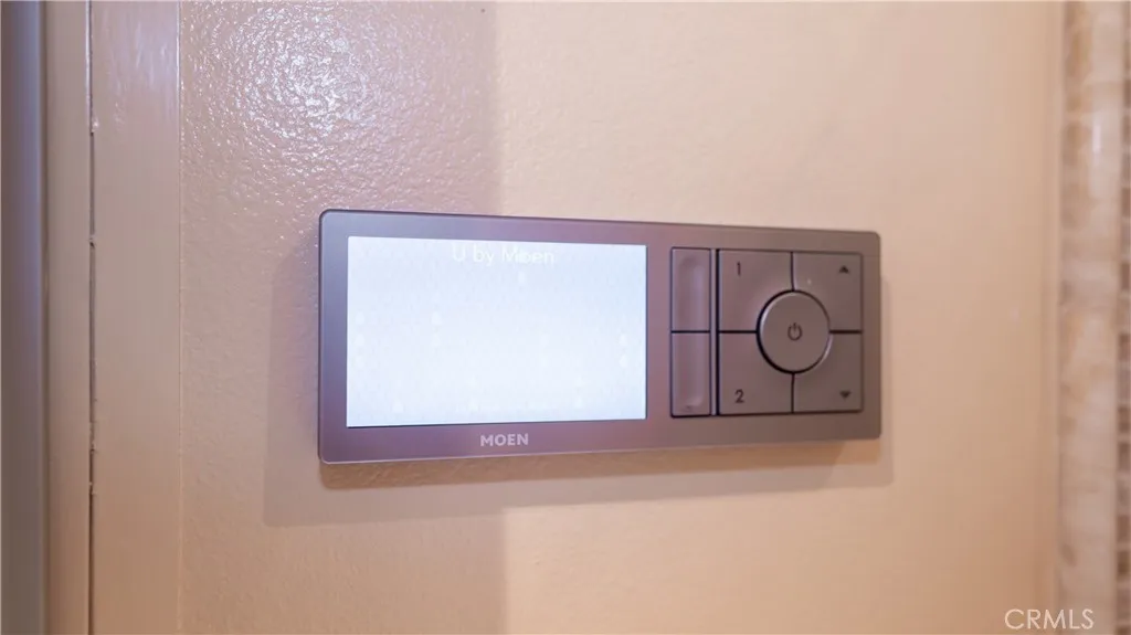 Hacienda Heights, California 91745, United States, 3 Bedrooms Bedrooms, ,2 BathroomsBathrooms,Residential,Pending,223992