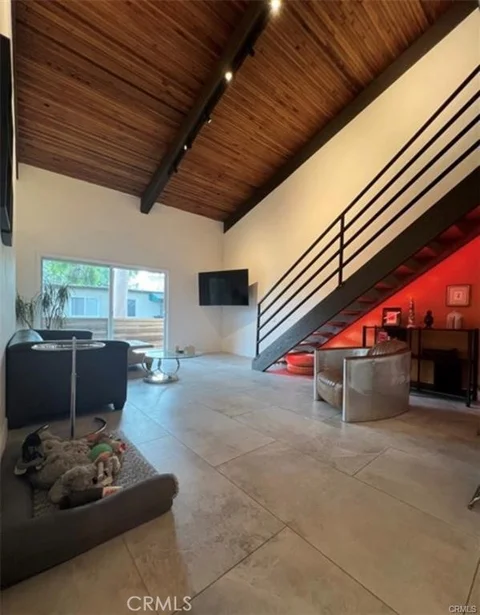 MLS: SR26039059
