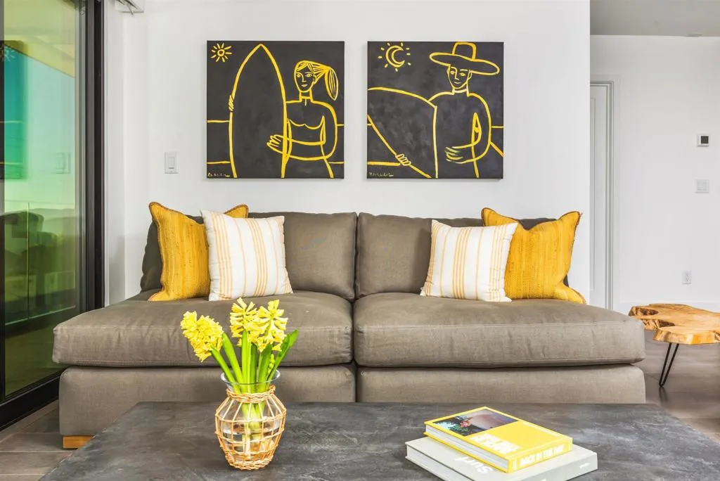 La Jolla, California 92037, United States, 4 Bedrooms Bedrooms, ,5 BathroomsBathrooms,Residential,Active,208677