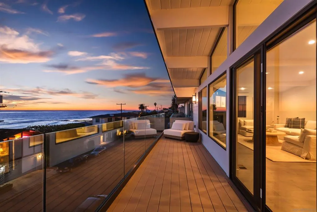 La Jolla, California 92037, United States, 4 Bedrooms Bedrooms, ,5 BathroomsBathrooms,Residential,Active,208677
